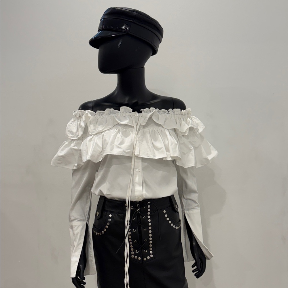 Opening Ceremony Off Shoulder Ruffle Cotton Blouse White Size 4 Worn Once